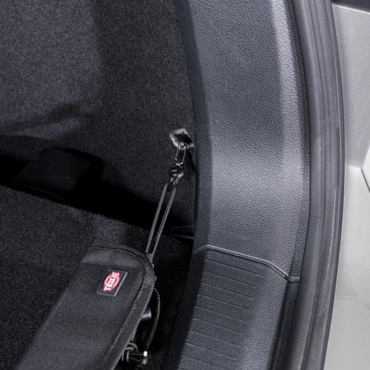 V5HDA23A1157536DBE7C44BCECBB13B9E1AR7451983P6