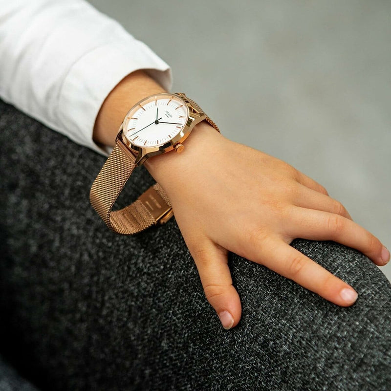 V6H3995EE0BE16372377780BBC5B1700925R4403092P5