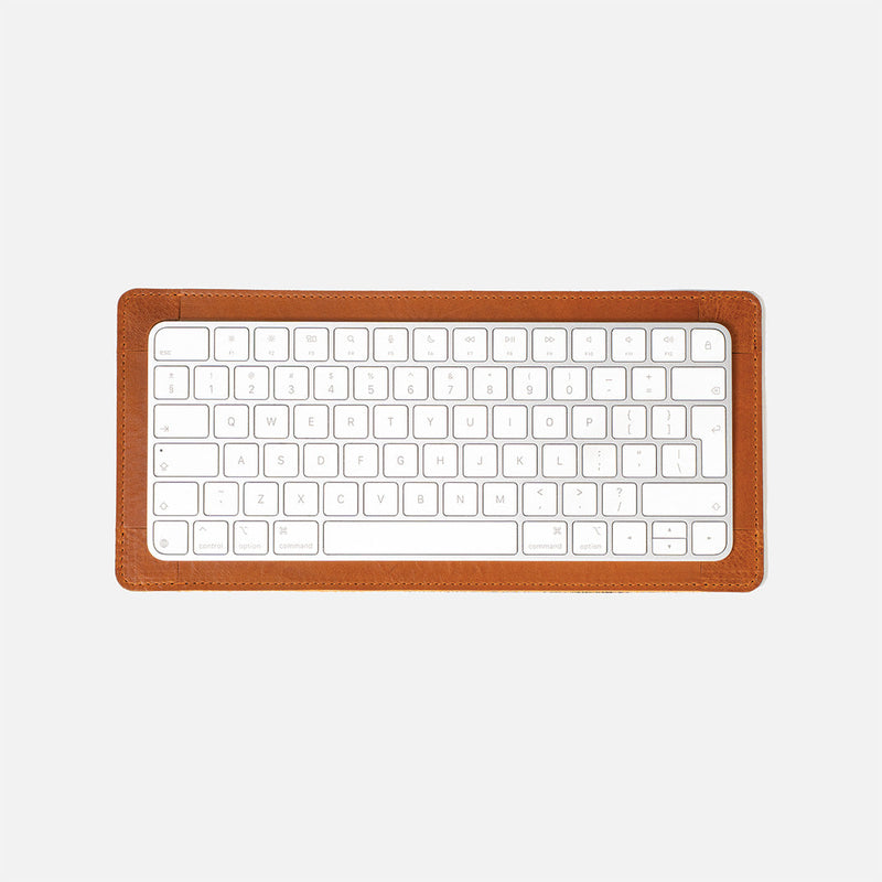 Full-Grain Leather Tray for Magic Keyboard-3